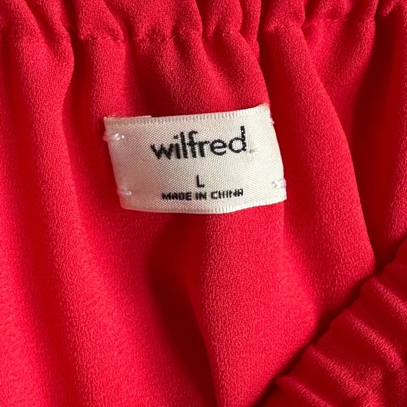 Aritzia Wilfred Off the Should Ruffle Morel Blouse Bright Red - Size Large - Picture 4 of 8